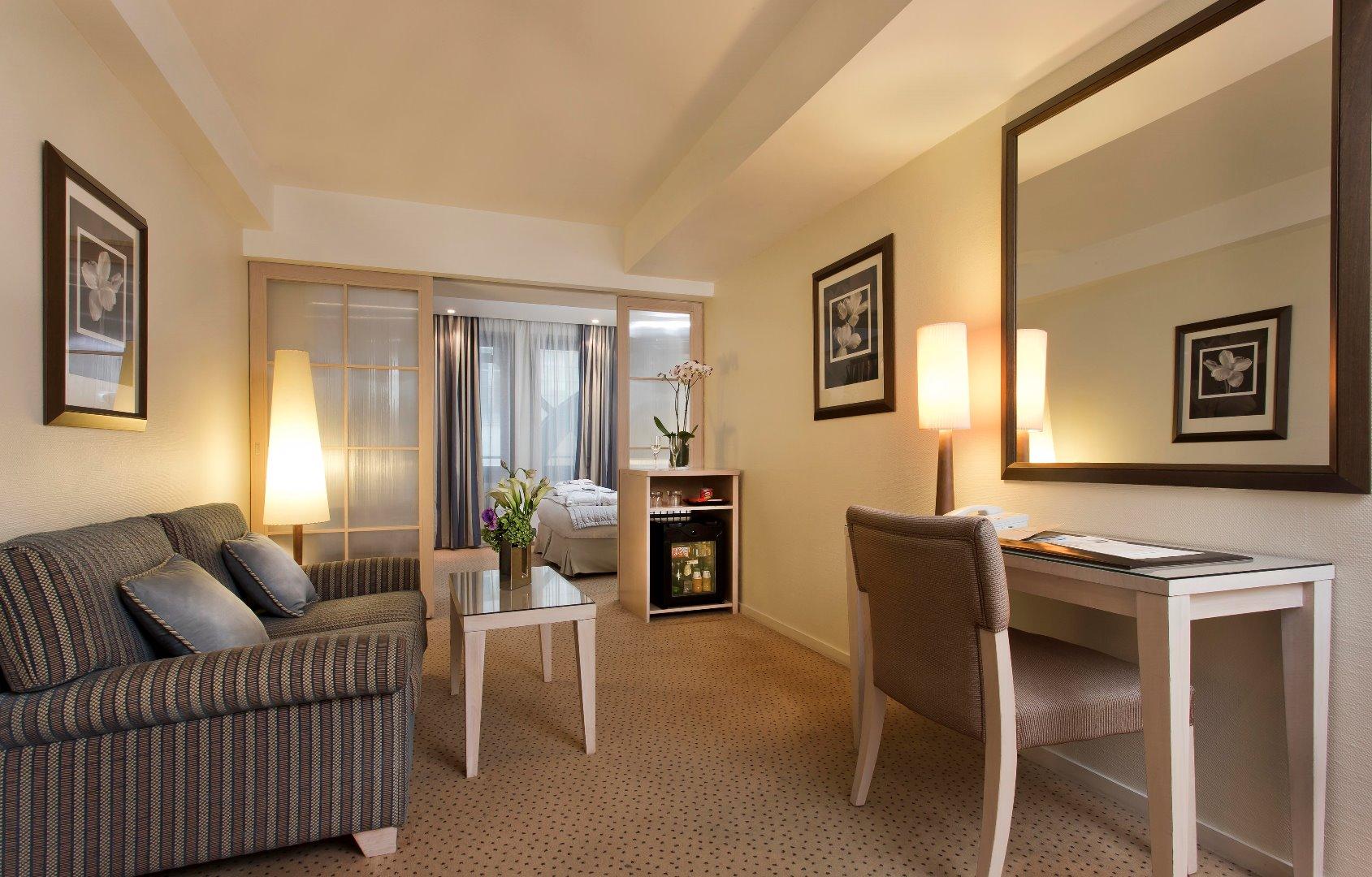 Hotel Le Pera Париж Экстерьер фото