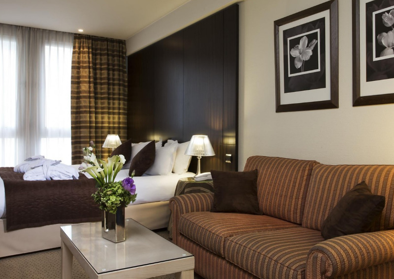 Hotel Le Pera Париж Экстерьер фото